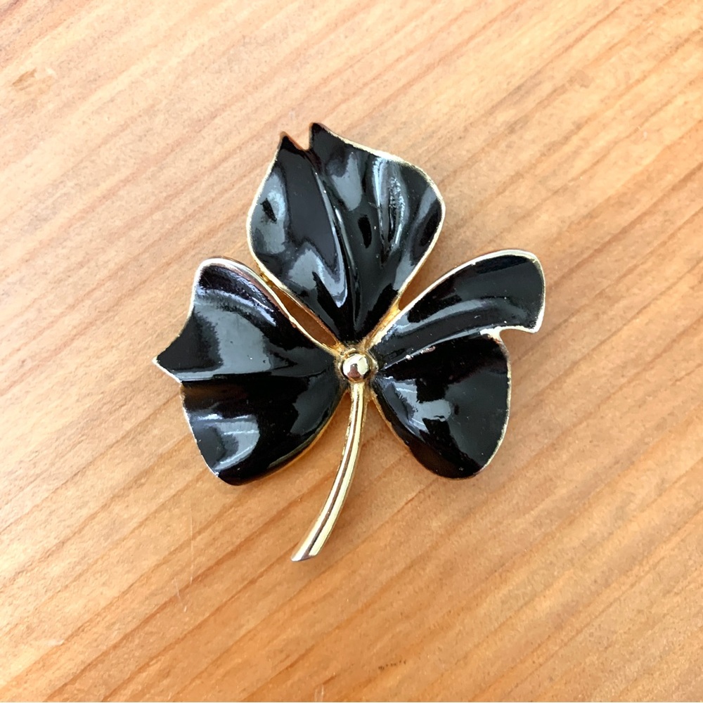 Vintage Torino black enamel golden leaf brooch pin signed - Picture 9 of 16